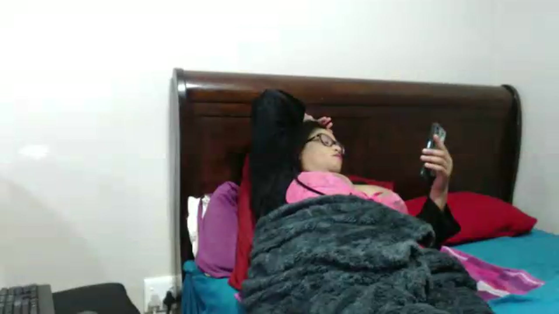 Gallery image thumbnail from hotsluttytits's myfreecams stream on, 07/03/2026, 16:40 image 12 of 20