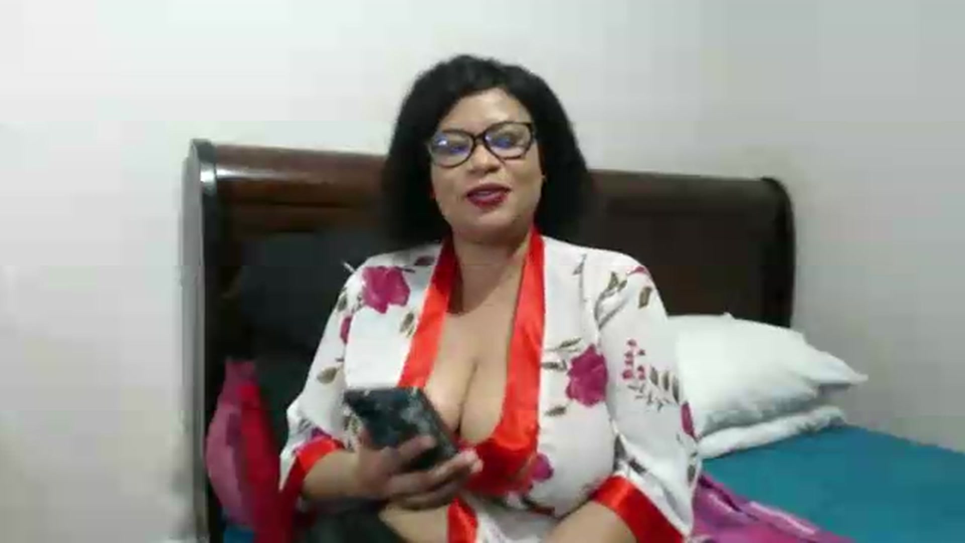 Gallery image thumbnail from hotsluttytits's myfreecams stream on, 07/06/2026, 19:12 image 11 of 20