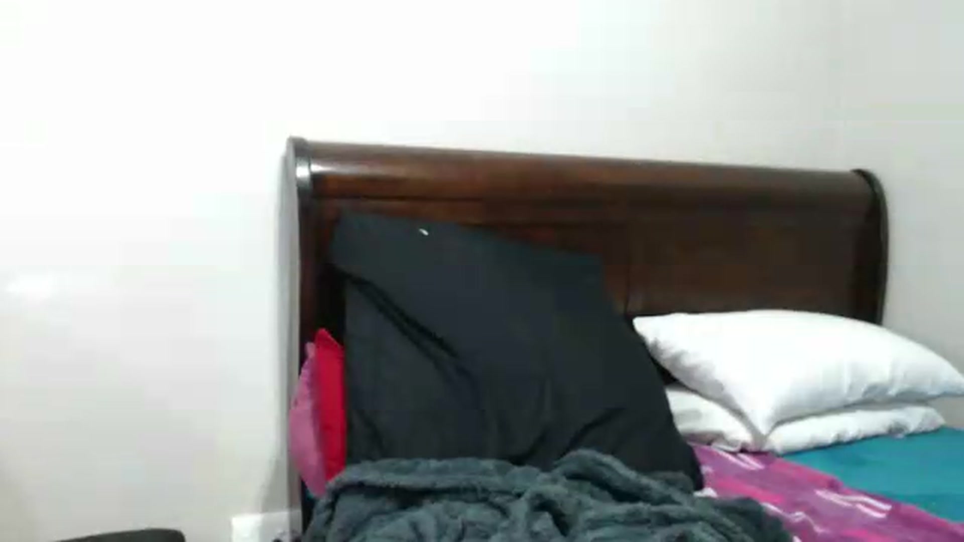 Gallery image thumbnail from hotsluttytits's myfreecams stream on, 07/07/2026, 14:47 image 18 of 20