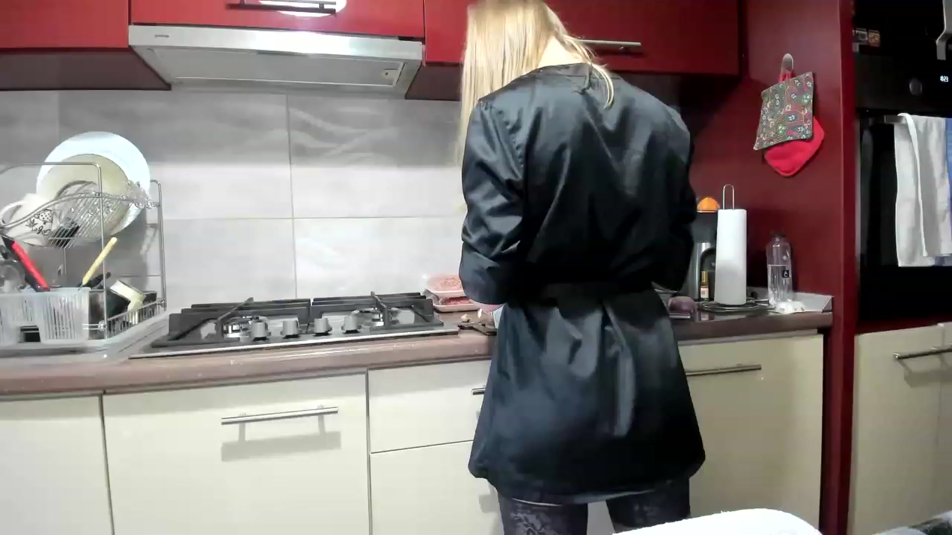 Gallery image thumbnail from hottieella's myfreecams stream on, 05/11/2023, 16:03 image 14 of 20