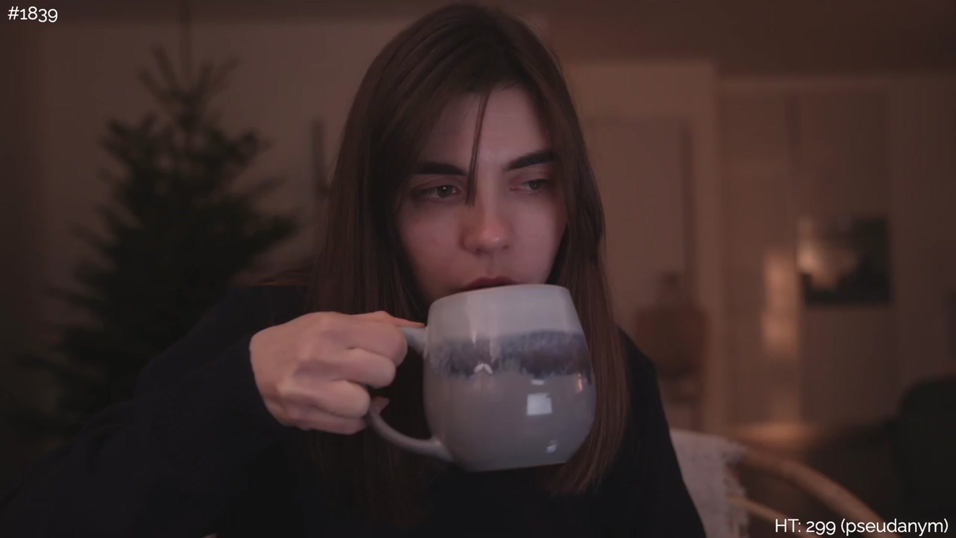 Gallery image thumbnail from https_sophie's myfreecams stream on, 12/22/2022, 24:03 image 10 of 20