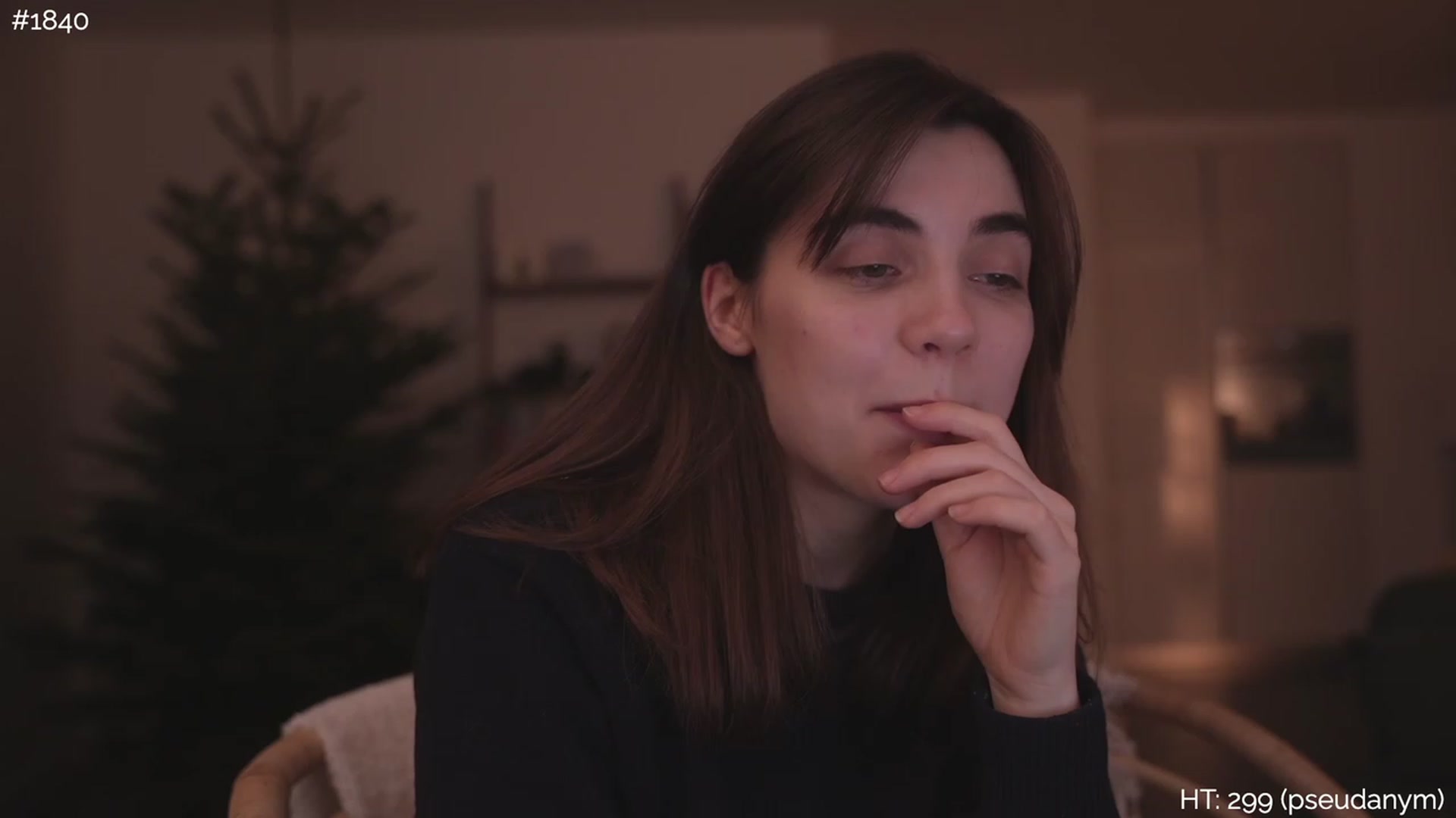 Gallery image thumbnail from https_sophie's myfreecams stream on, 12/22/2022, 24:03 image 11 of 20