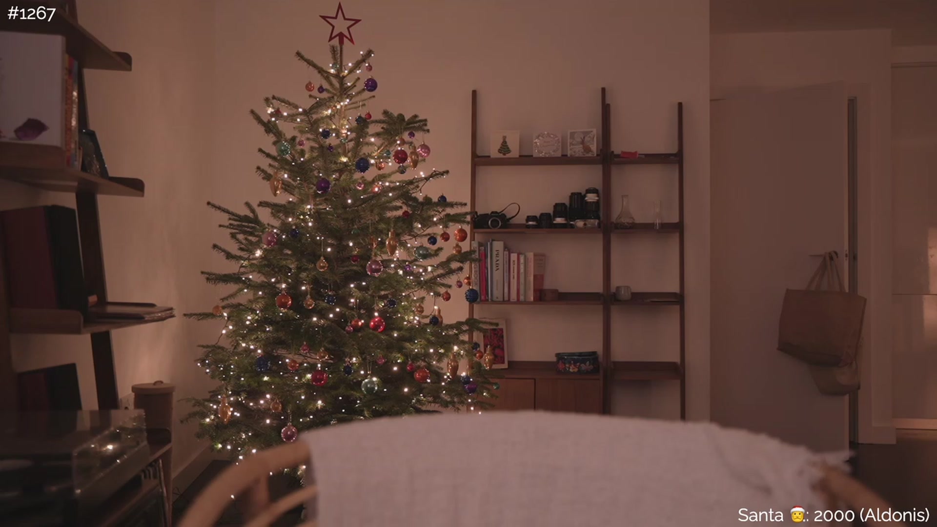 Gallery image thumbnail from https_sophie's myfreecams stream on, 12/24/2022, 02:13 image 15 of 20