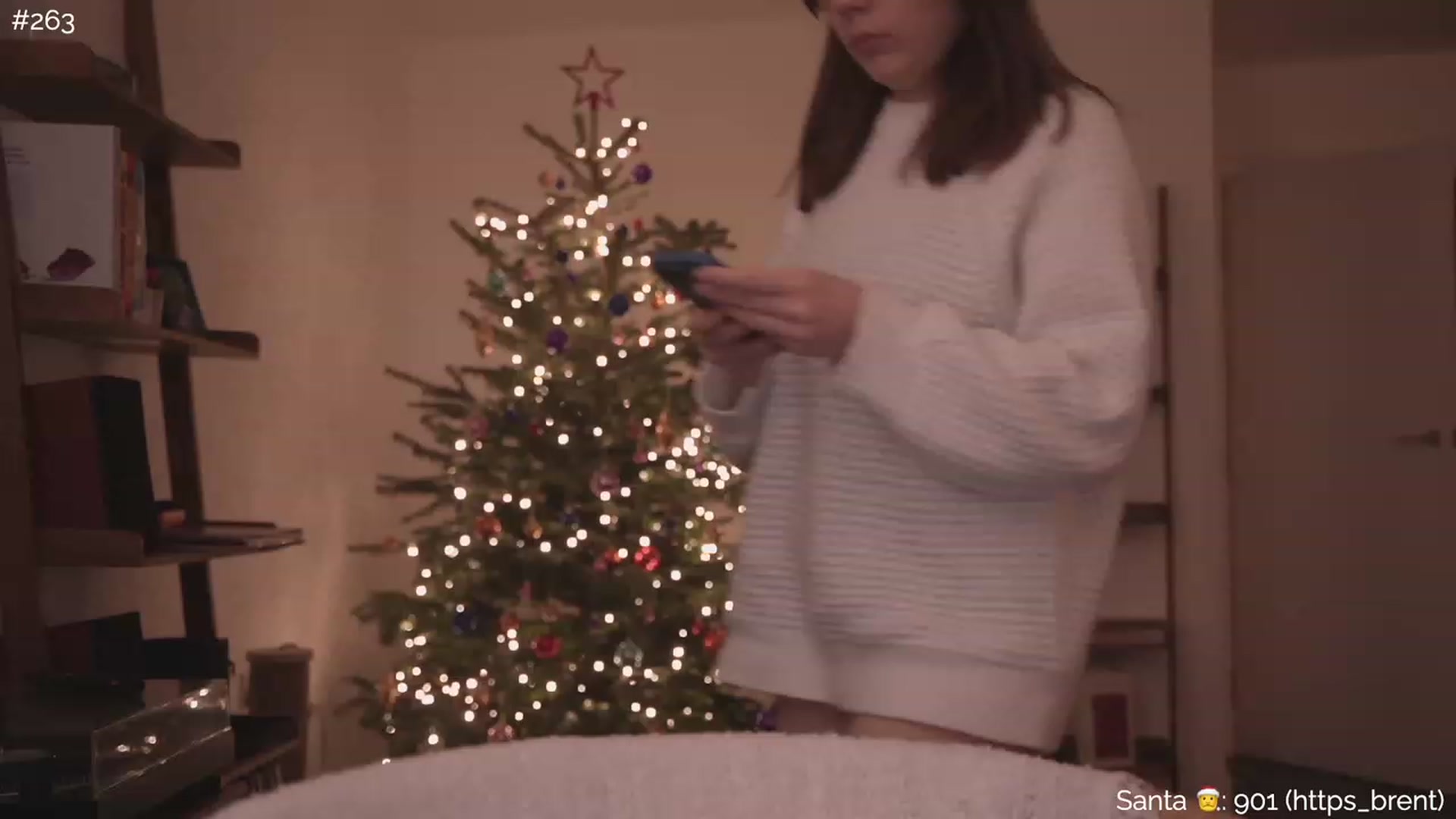 Gallery image thumbnail from https_sophie's myfreecams stream on, 12/27/2022, 02:31 image 14 of 20