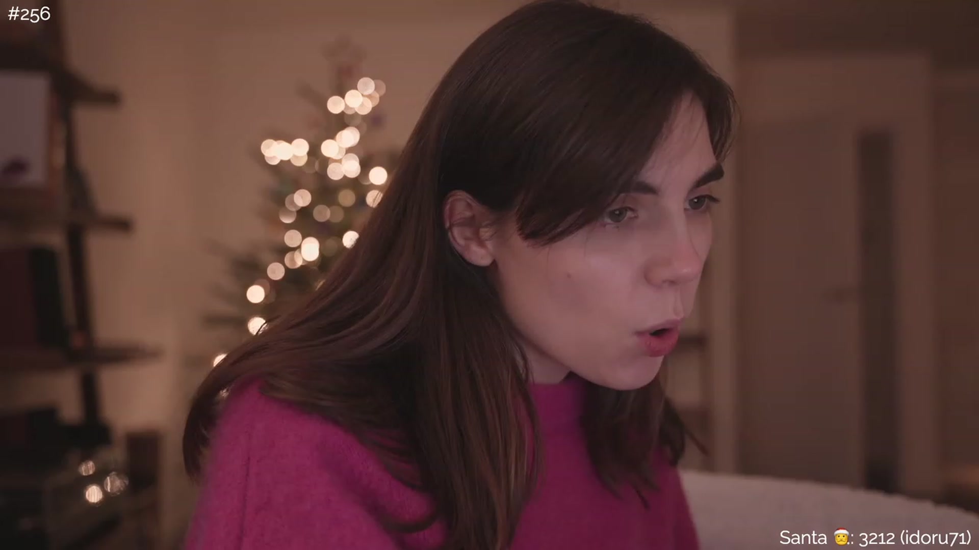 Gallery image thumbnail from https_sophie's myfreecams stream on, 12/28/2022, 24:06 image 9 of 20