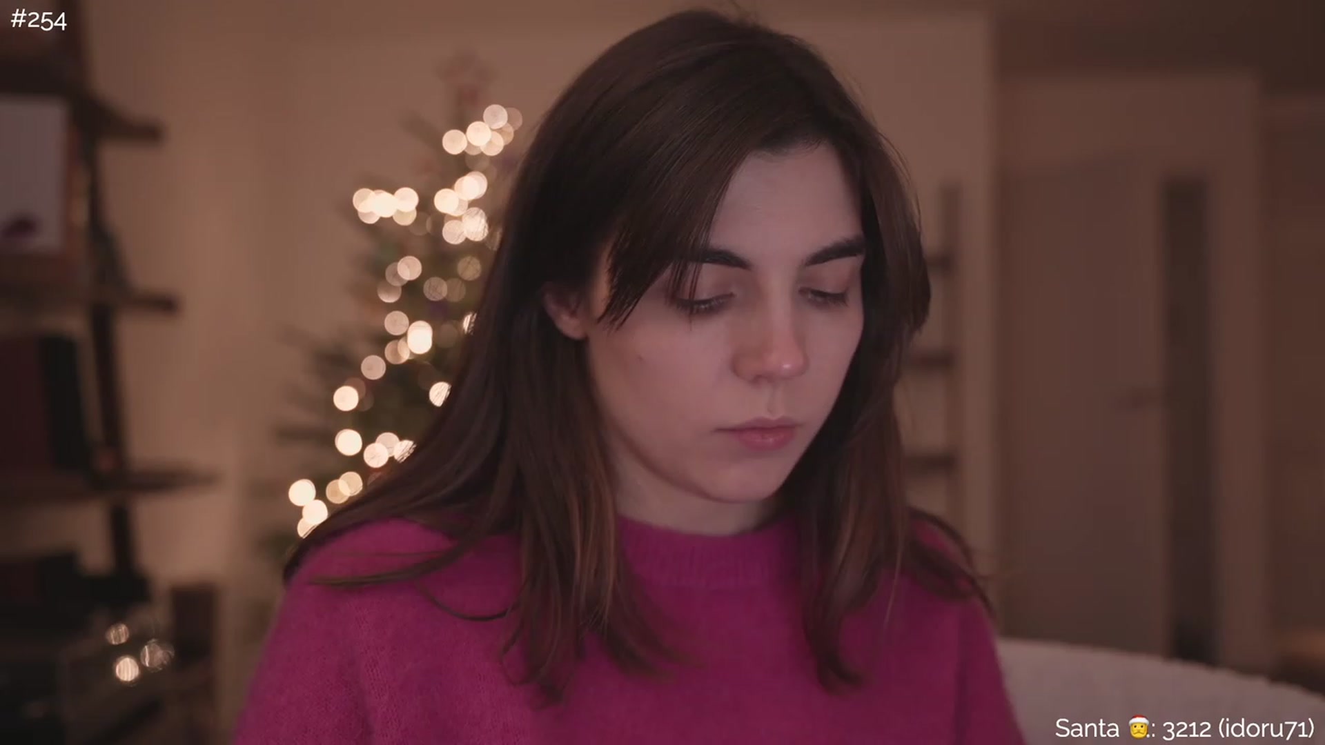 Gallery image thumbnail from https_sophie's myfreecams stream on, 12/28/2022, 24:06 image 10 of 20
