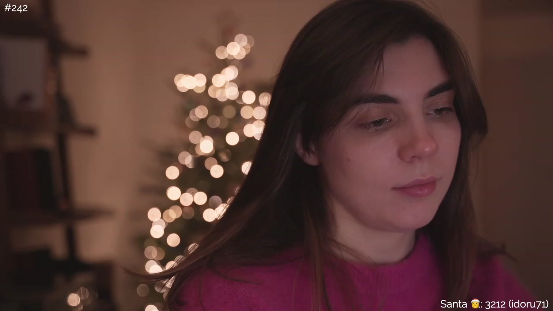 Gallery image thumbnail from https_sophie's myfreecams stream on, 12/28/2022, 01:30 image 12 of 20