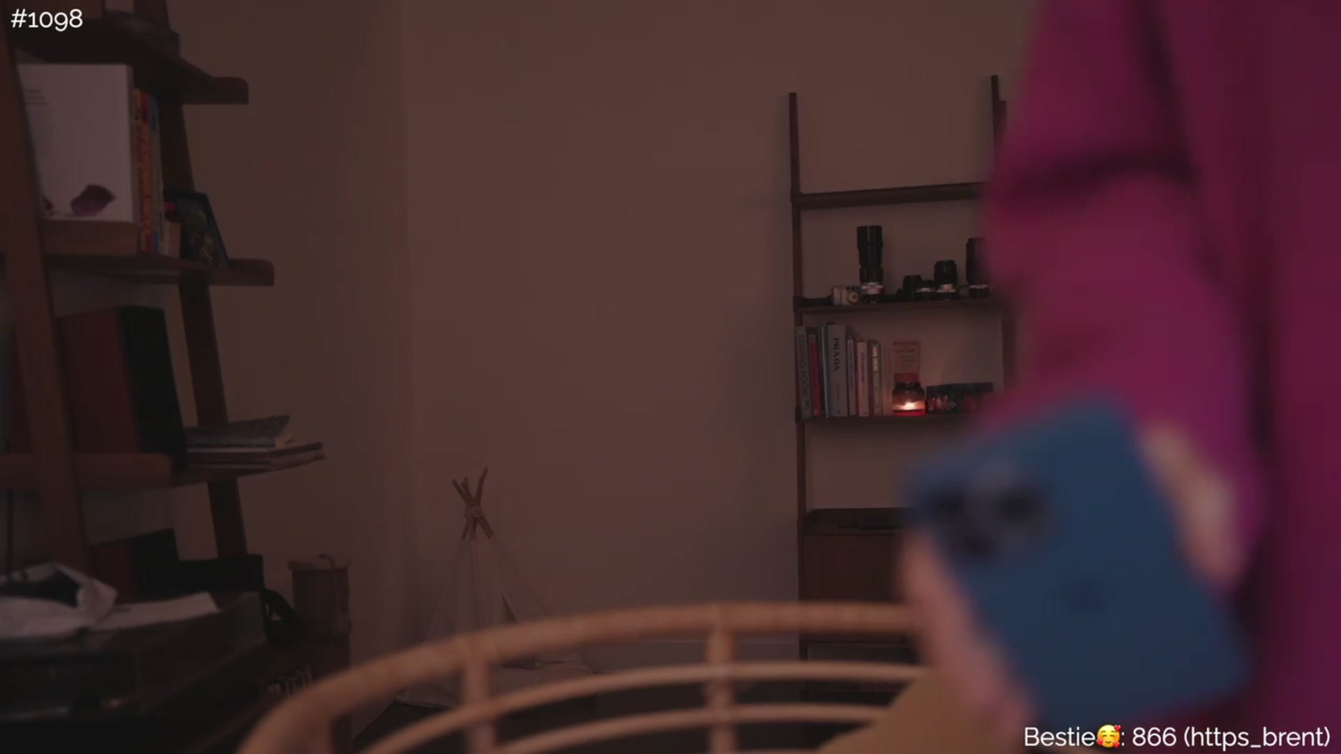 Gallery image thumbnail from https_sophie's myfreecams stream on, 01/09/2023, 02:31 image 17 of 20