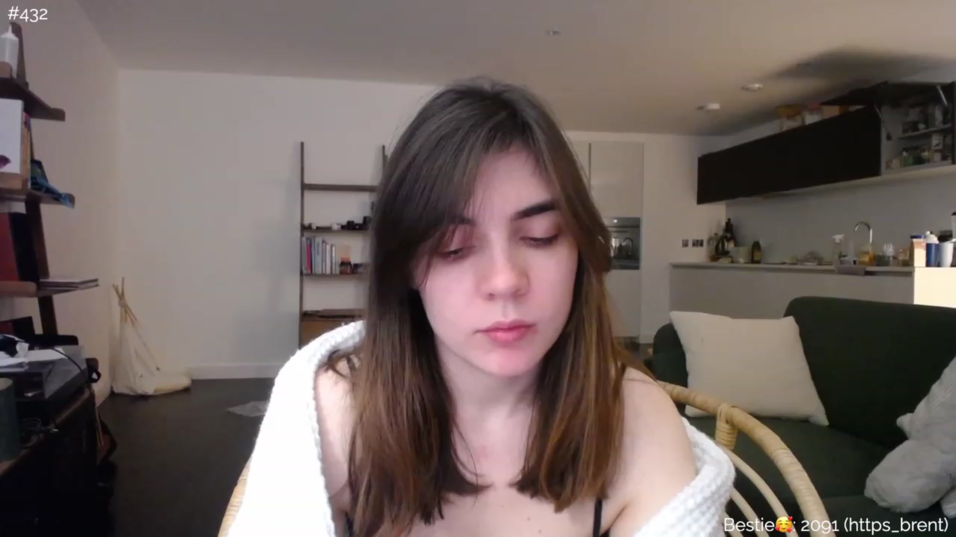 Gallery image thumbnail from https_sophie's myfreecams stream on, 01/12/2023, 03:46 image 6 of 20