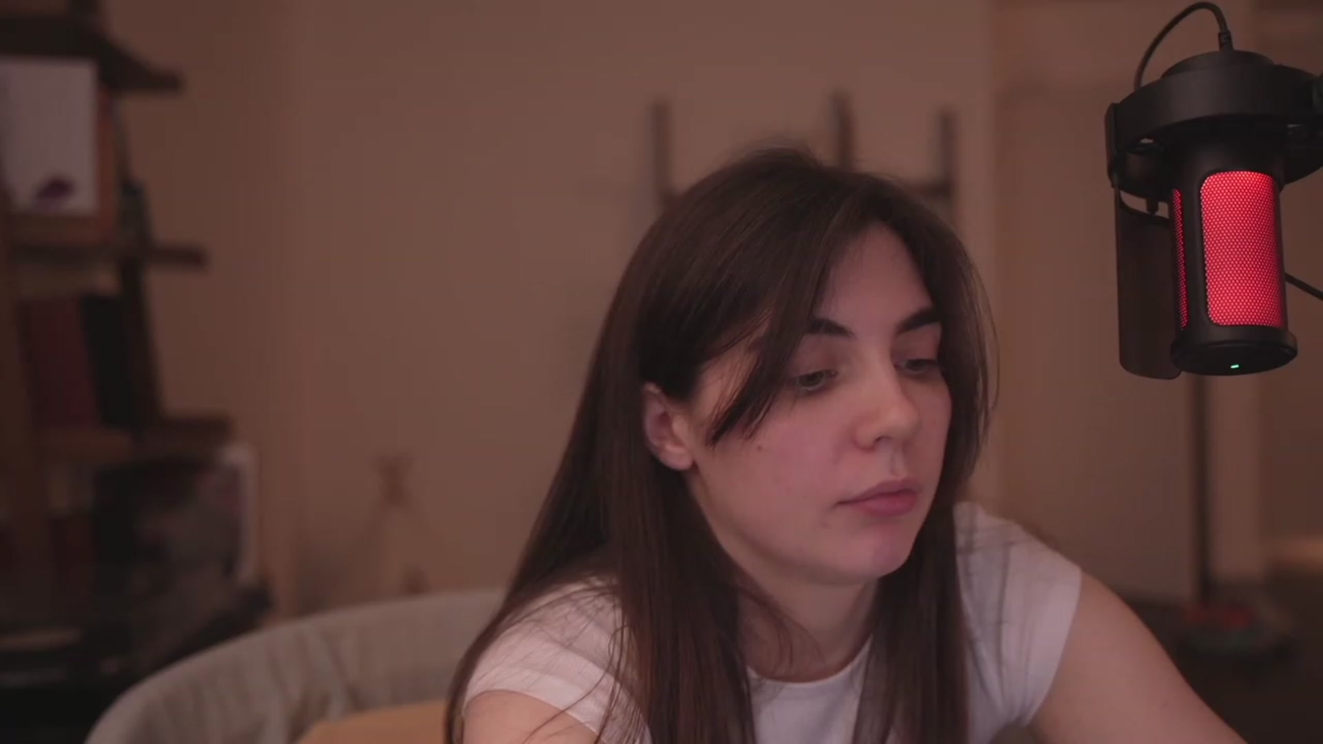 Gallery image thumbnail from https_sophie's myfreecams stream on, 03/14/2023, 02:41 image 12 of 20