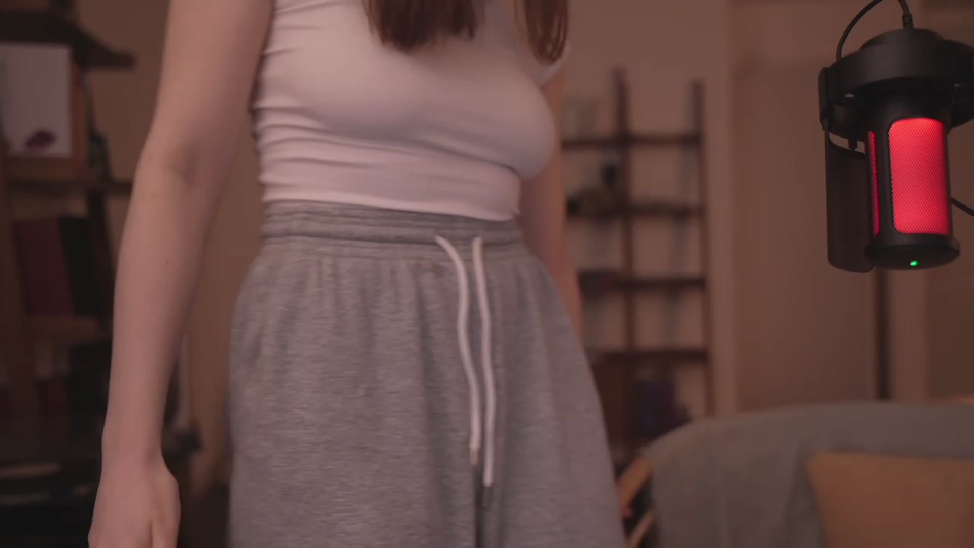 Gallery image thumbnail from https_sophie's myfreecams stream on, 03/14/2023, 02:41 image 15 of 20