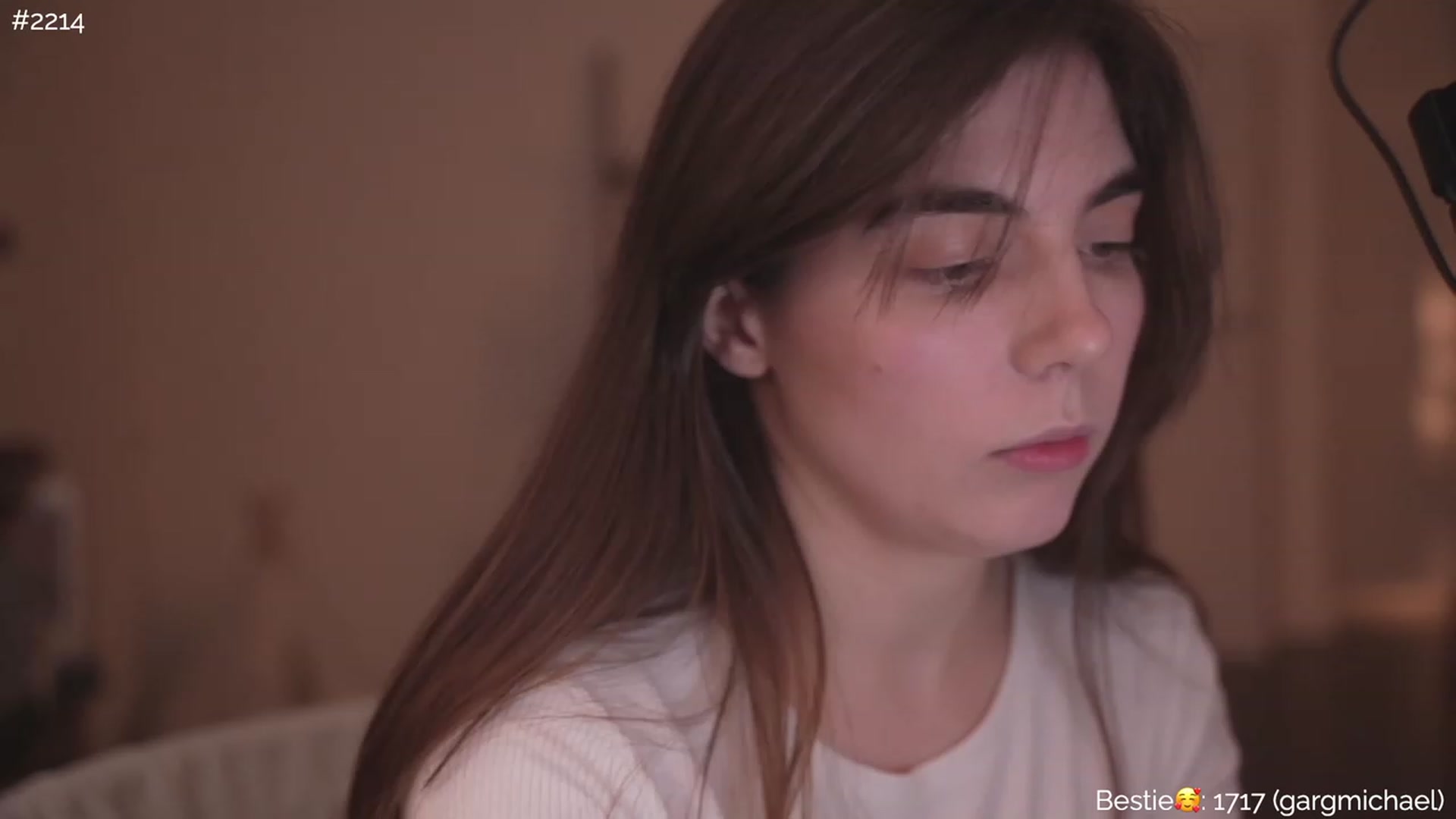 Gallery image thumbnail from https_sophie's myfreecams stream on, 03/17/2023, 01:15 image 7 of 20