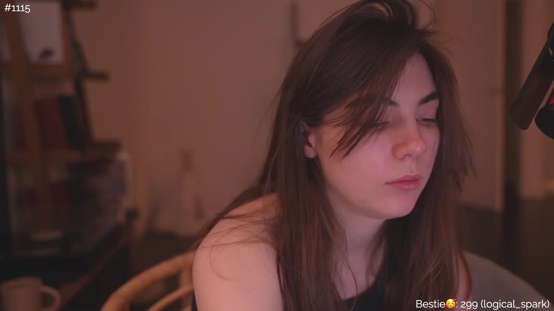 Gallery image thumbnail from https_sophie's myfreecams stream on, 03/19/2023, 06:58 image 10 of 20