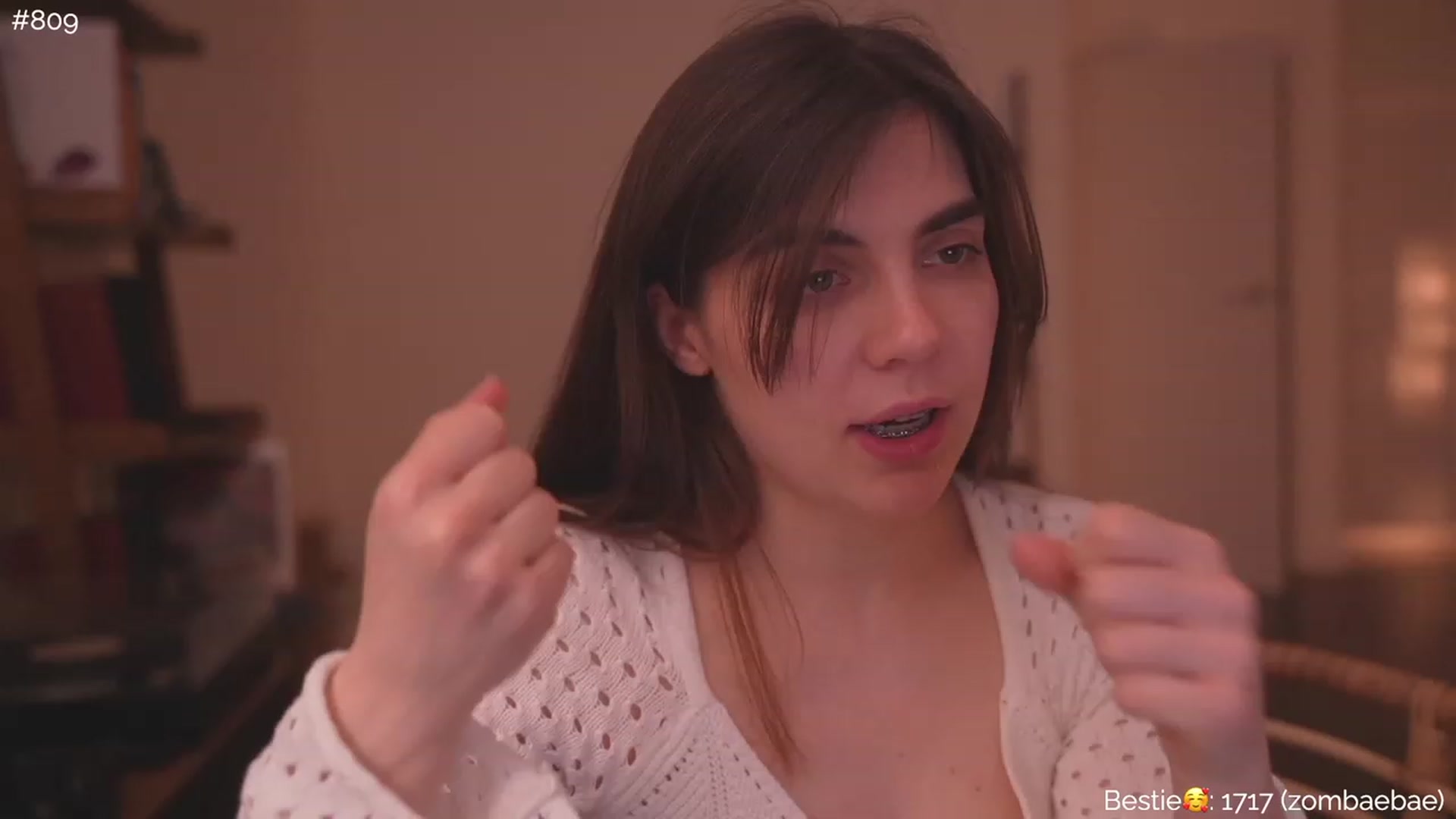 Gallery image thumbnail from https_sophie's myfreecams stream on, 03/22/2023, 24:33 image 11 of 20