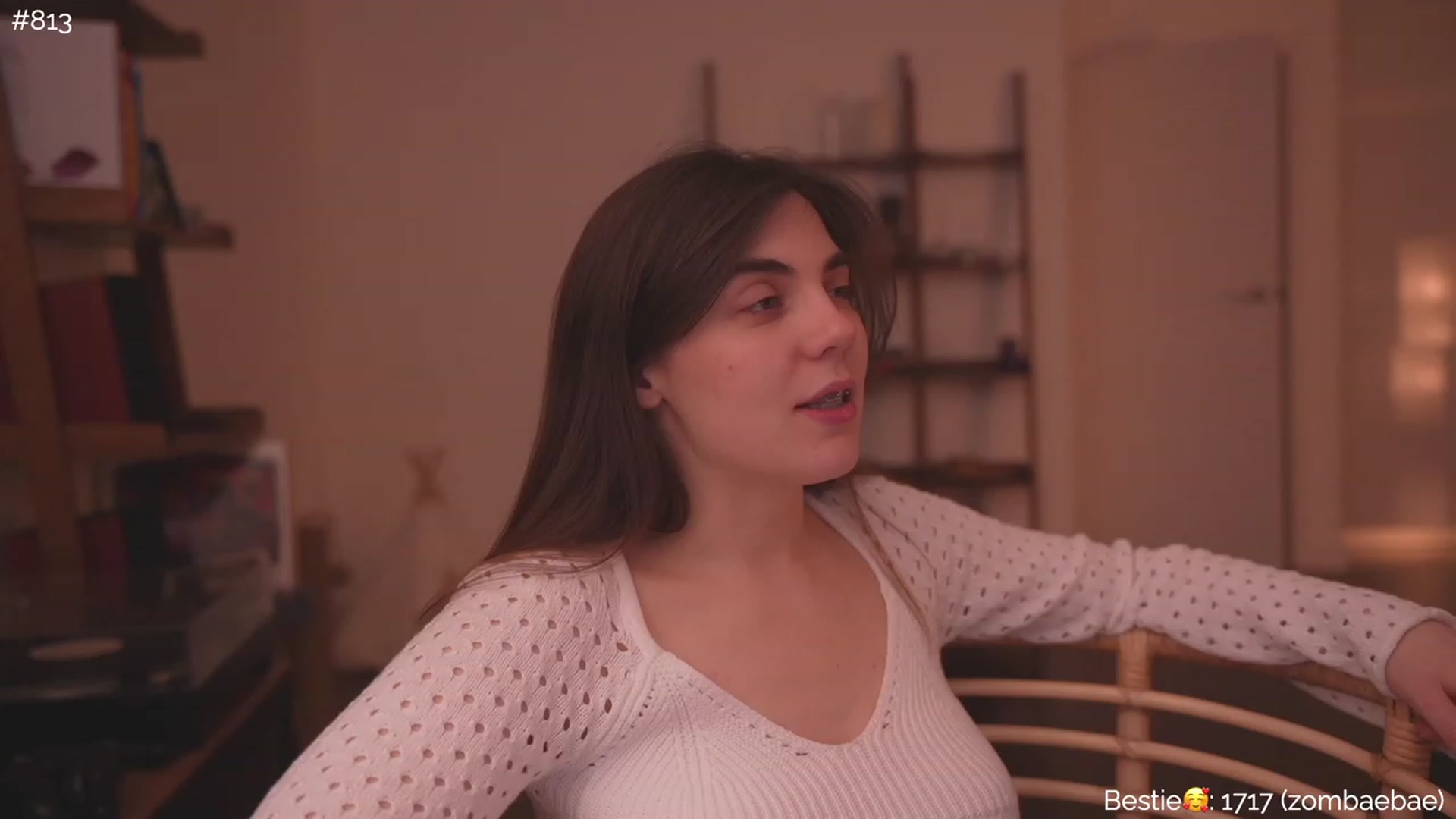 Gallery image thumbnail from https_sophie's myfreecams stream on, 03/22/2023, 24:33 image 10 of 20