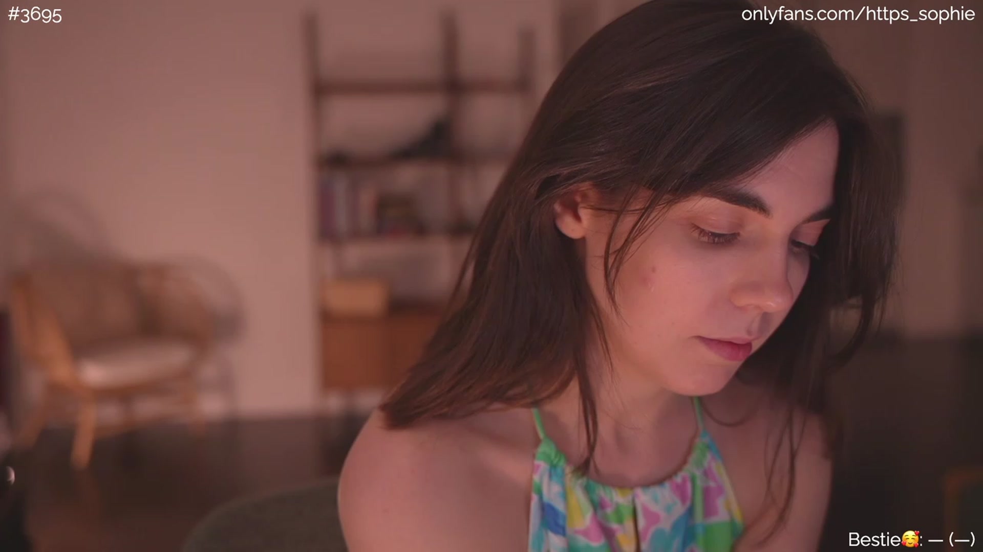 Gallery image thumbnail from https_sophie's myfreecams stream on, 08/26/2023, 24:00 image 14 of 20