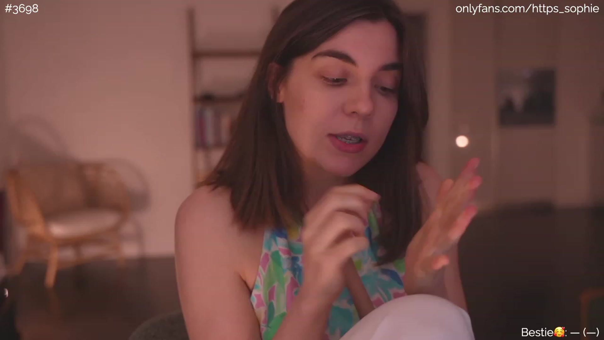 Gallery image thumbnail from https_sophie's myfreecams stream on, 08/26/2023, 02:35 image 4 of 20