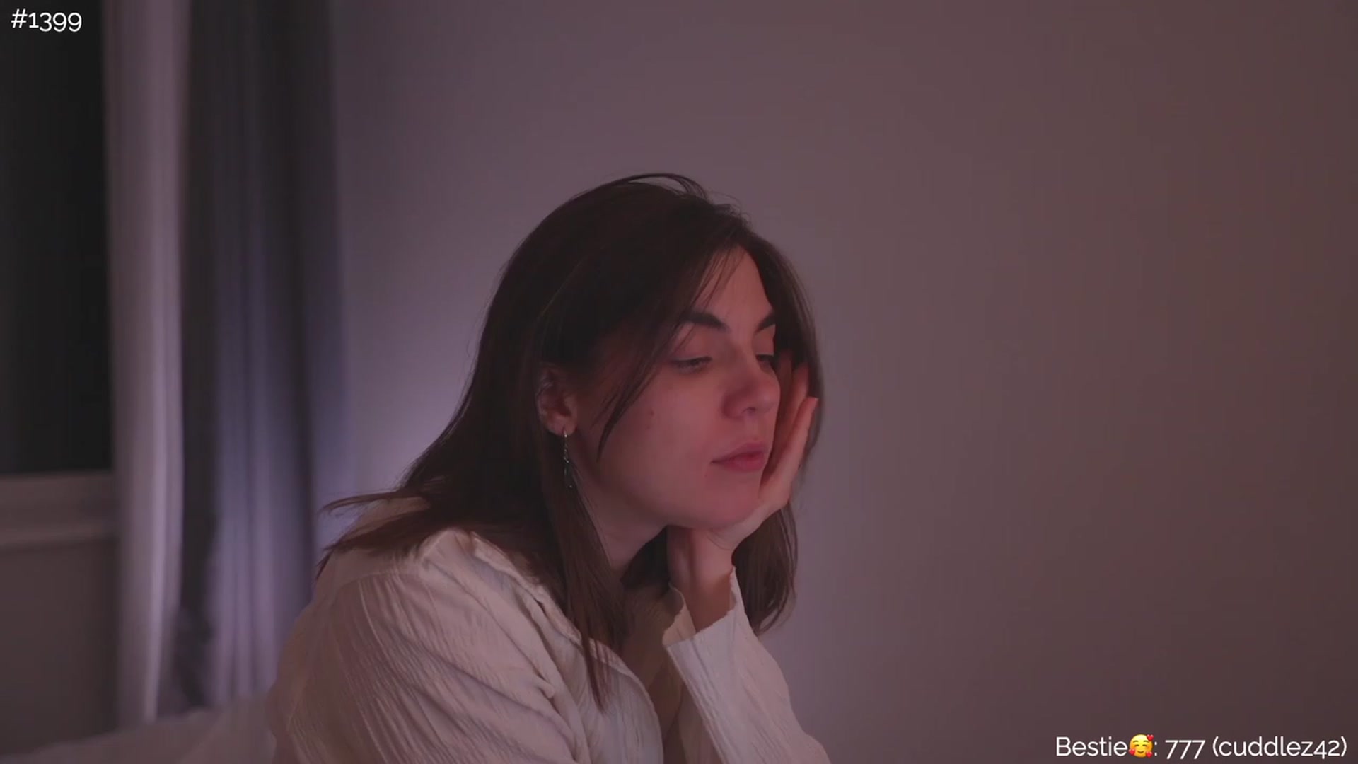 Gallery image thumbnail from https_sophie's myfreecams stream on, 09/09/2023, 03:01 image 6 of 20
