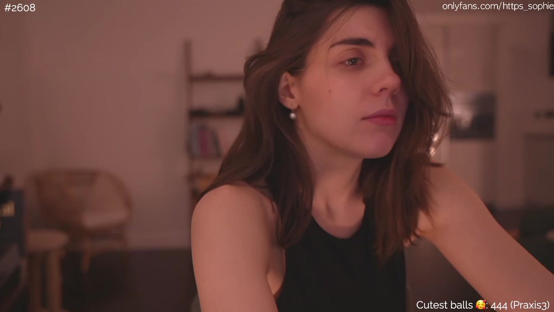 Gallery image thumbnail from https_sophie's myfreecams stream on, 11/25/2023, 02:55 image 13 of 20