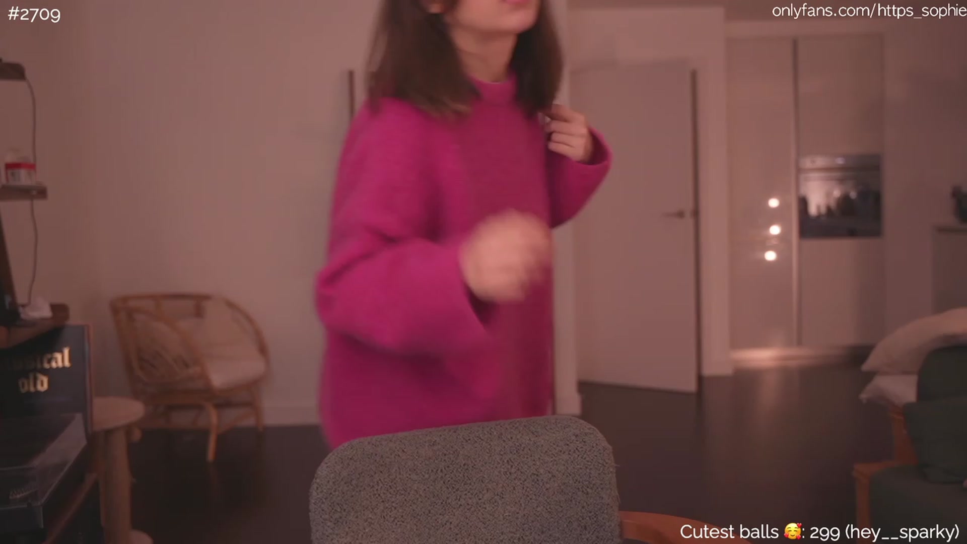 Gallery image thumbnail from https_sophie's myfreecams stream on, 11/27/2023, 03:31 image 2 of 20
