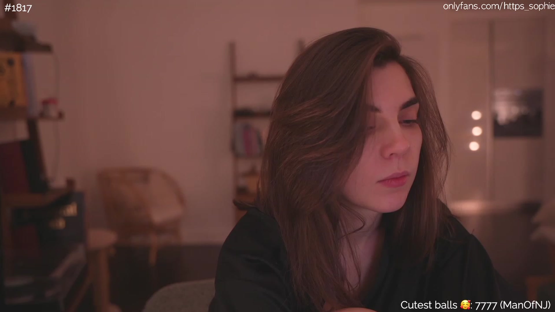 Gallery image thumbnail from https_sophie's myfreecams stream on, 11/27/2023, 06:09 image 9 of 20