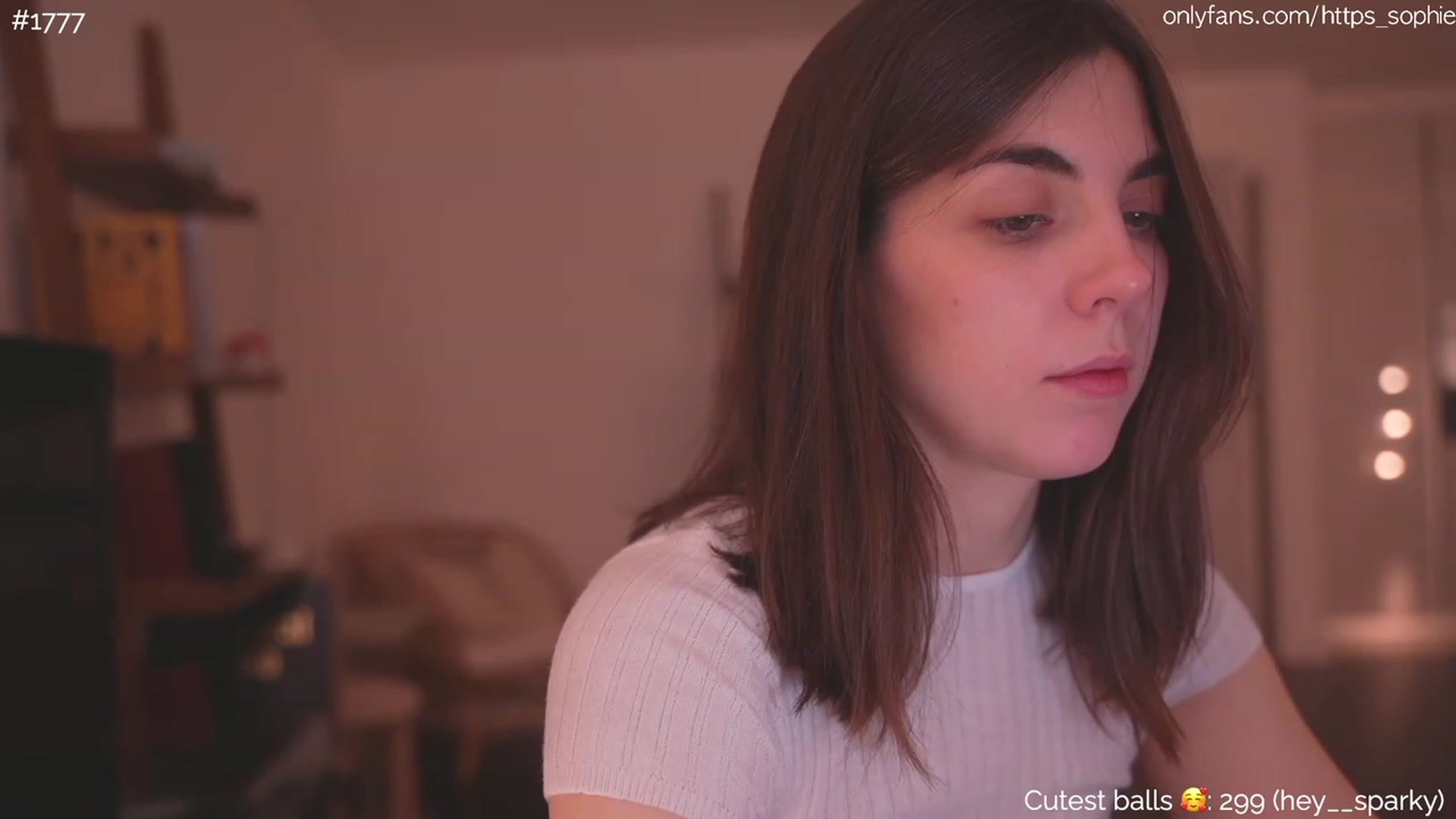 Gallery image thumbnail from https_sophie's myfreecams stream on, 11/28/2023, 01:46 image 6 of 20