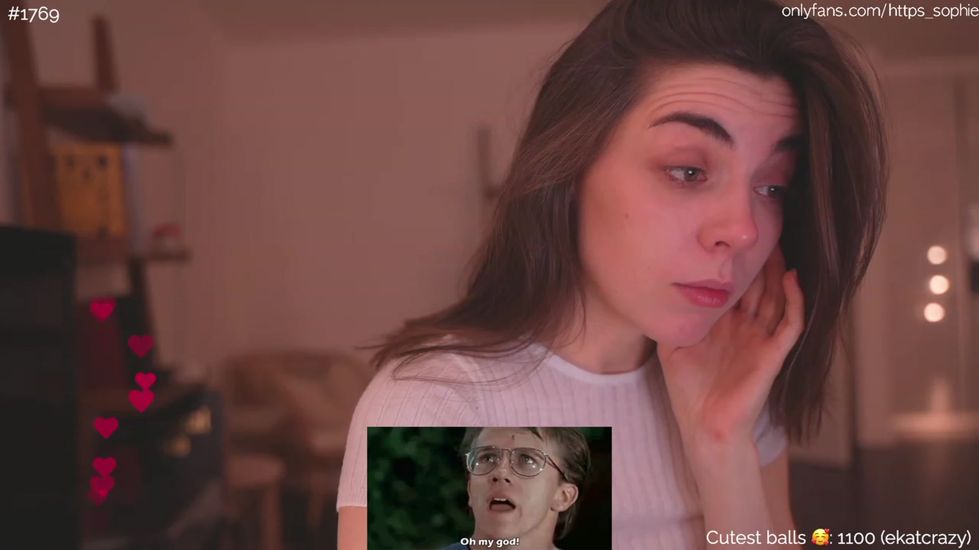Gallery image thumbnail from https_sophie's myfreecams stream on, 11/28/2023, 01:46 image 8 of 20