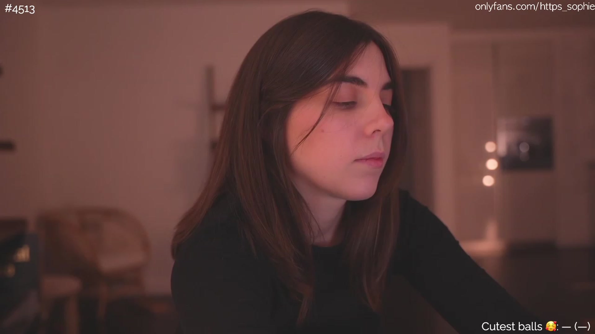 Gallery image thumbnail from https_sophie's myfreecams stream on, 12/08/2023, 01:24 image 2 of 20