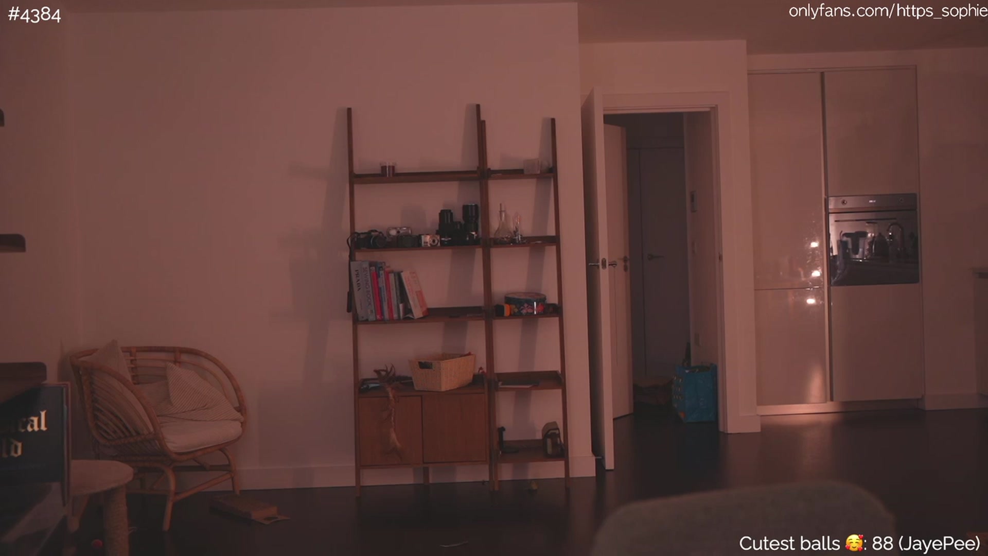 Gallery image thumbnail from https_sophie's myfreecams stream on, 12/08/2023, 01:24 image 14 of 20