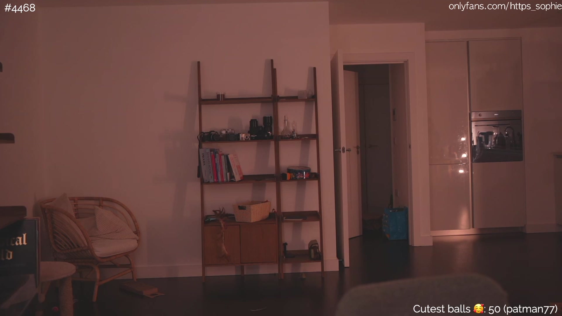 Gallery image thumbnail from https_sophie's myfreecams stream on, 12/08/2023, 01:24 image 12 of 20