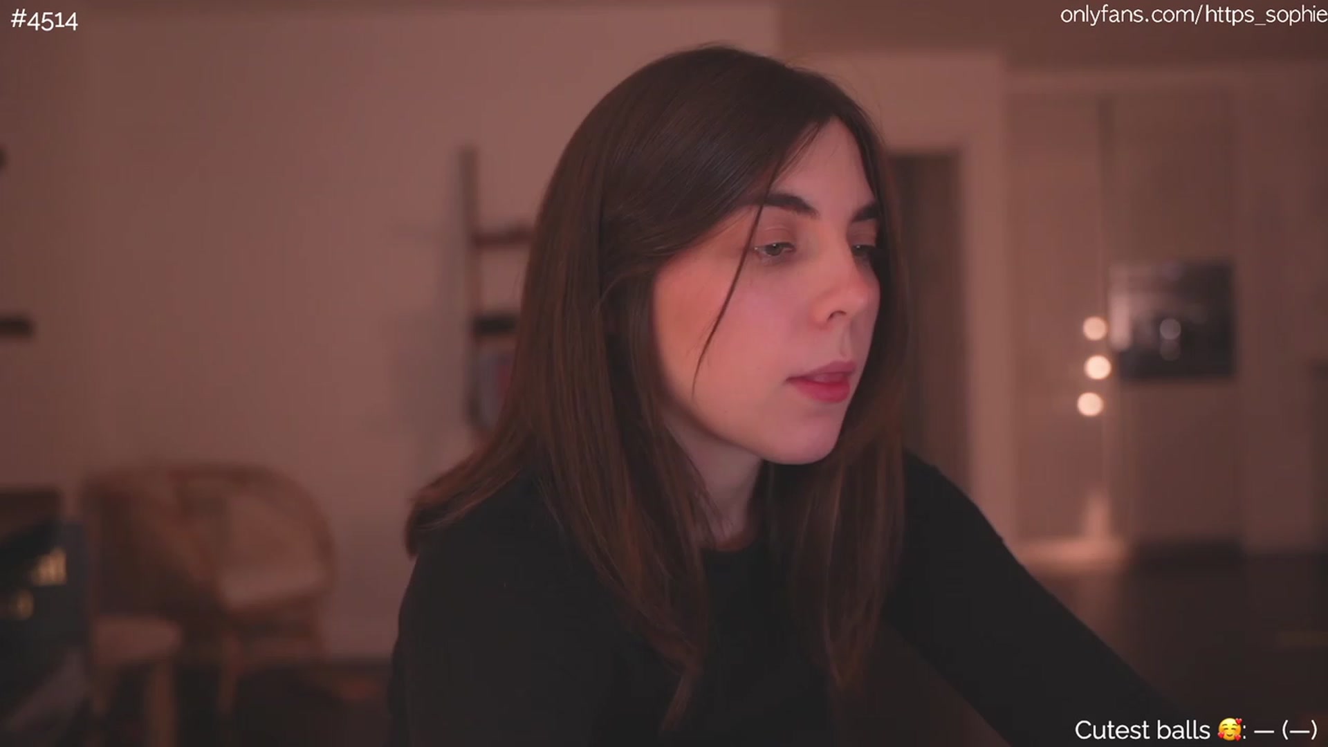 Gallery image thumbnail from https_sophie's myfreecams stream on, 12/08/2023, 01:24 image 3 of 20