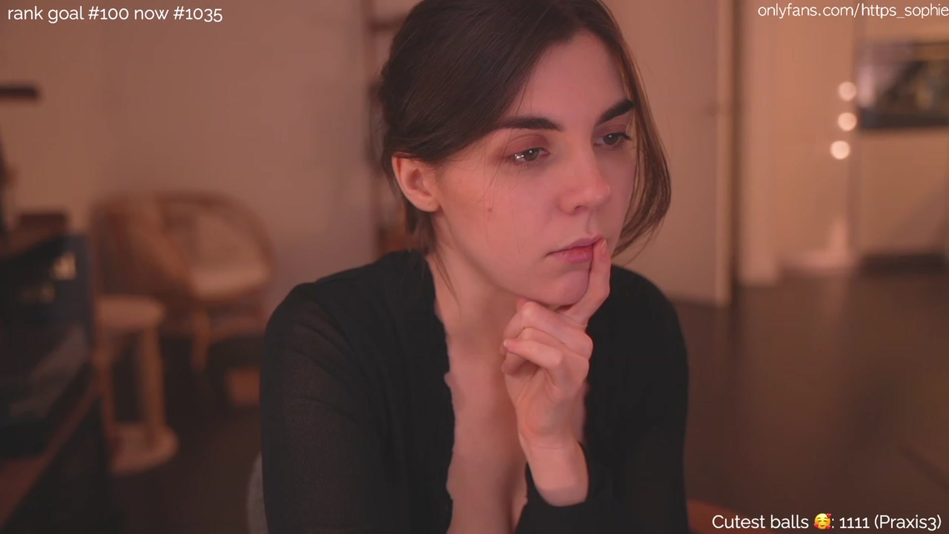 Gallery image thumbnail from https_sophie's myfreecams stream on, 12/10/2023, 01:45 image 17 of 20