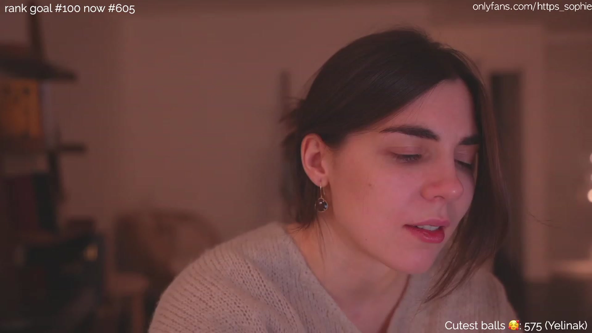 Gallery image thumbnail from https_sophie's myfreecams stream on, 12/13/2023, 02:11 image 11 of 20