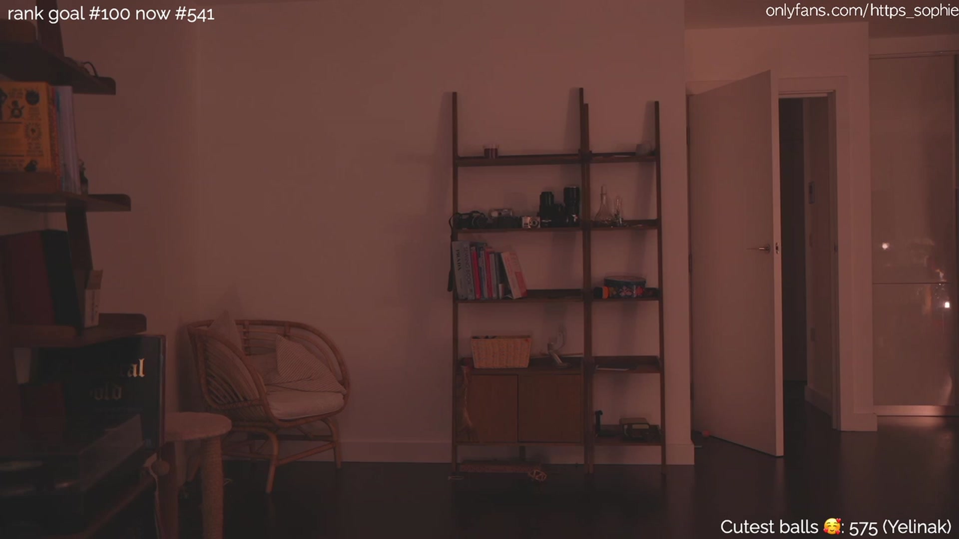 Gallery image thumbnail from https_sophie's myfreecams stream on, 12/13/2023, 03:13 image 2 of 20