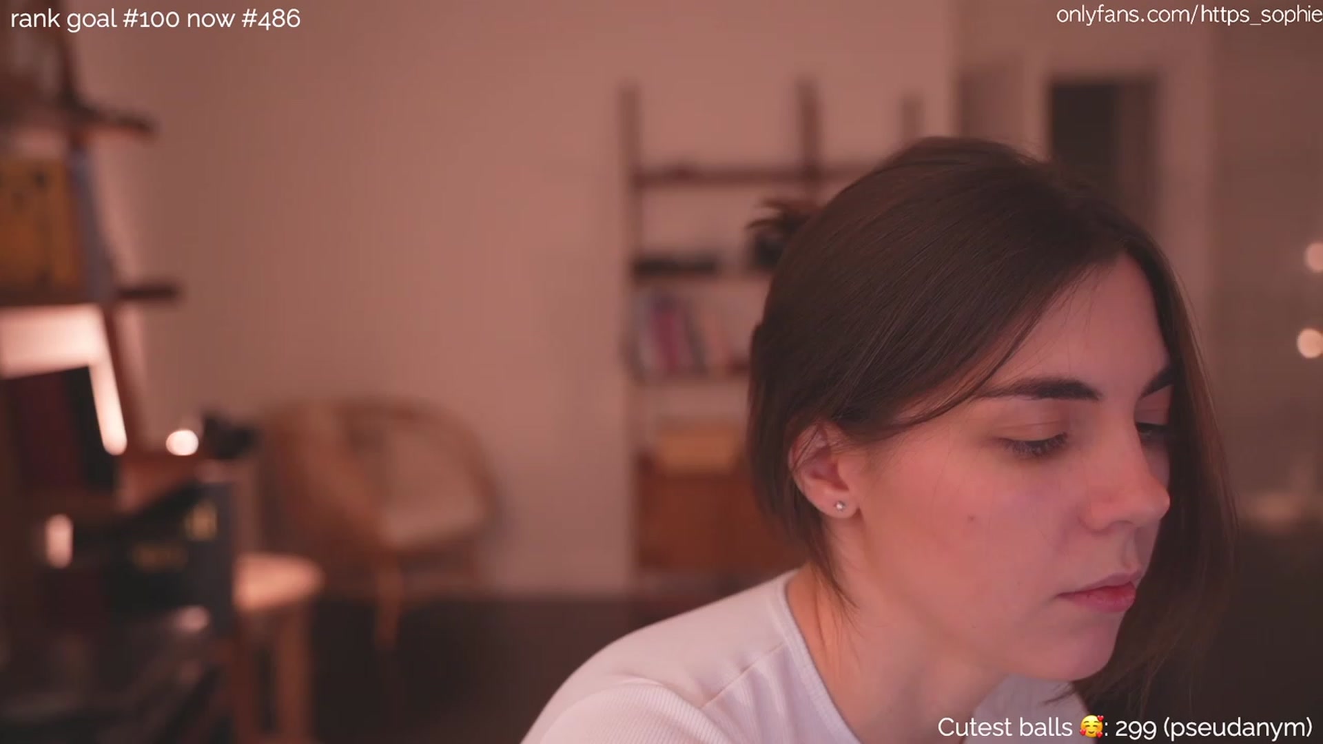 Gallery image thumbnail from https_sophie's myfreecams stream on, 12/14/2023, 24:01 image 11 of 20