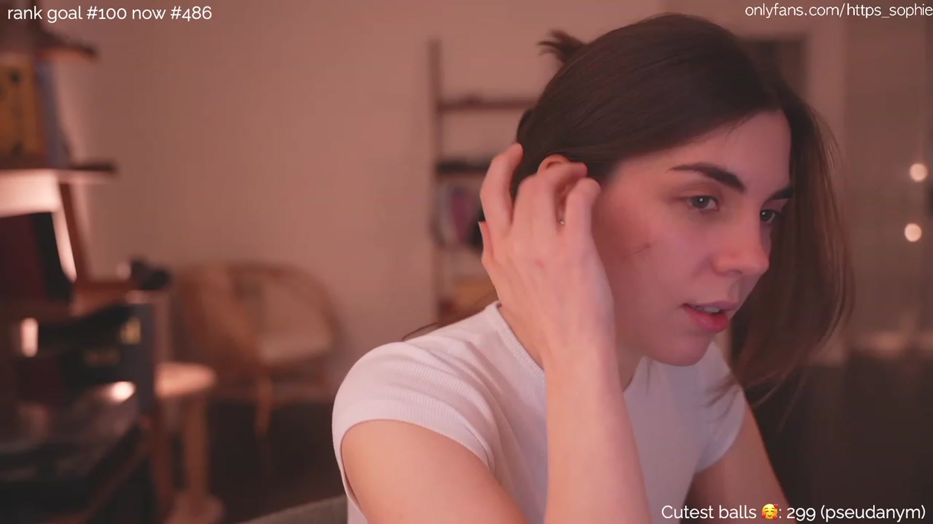 Gallery image thumbnail from https_sophie's myfreecams stream on, 12/14/2023, 24:01 image 15 of 20
