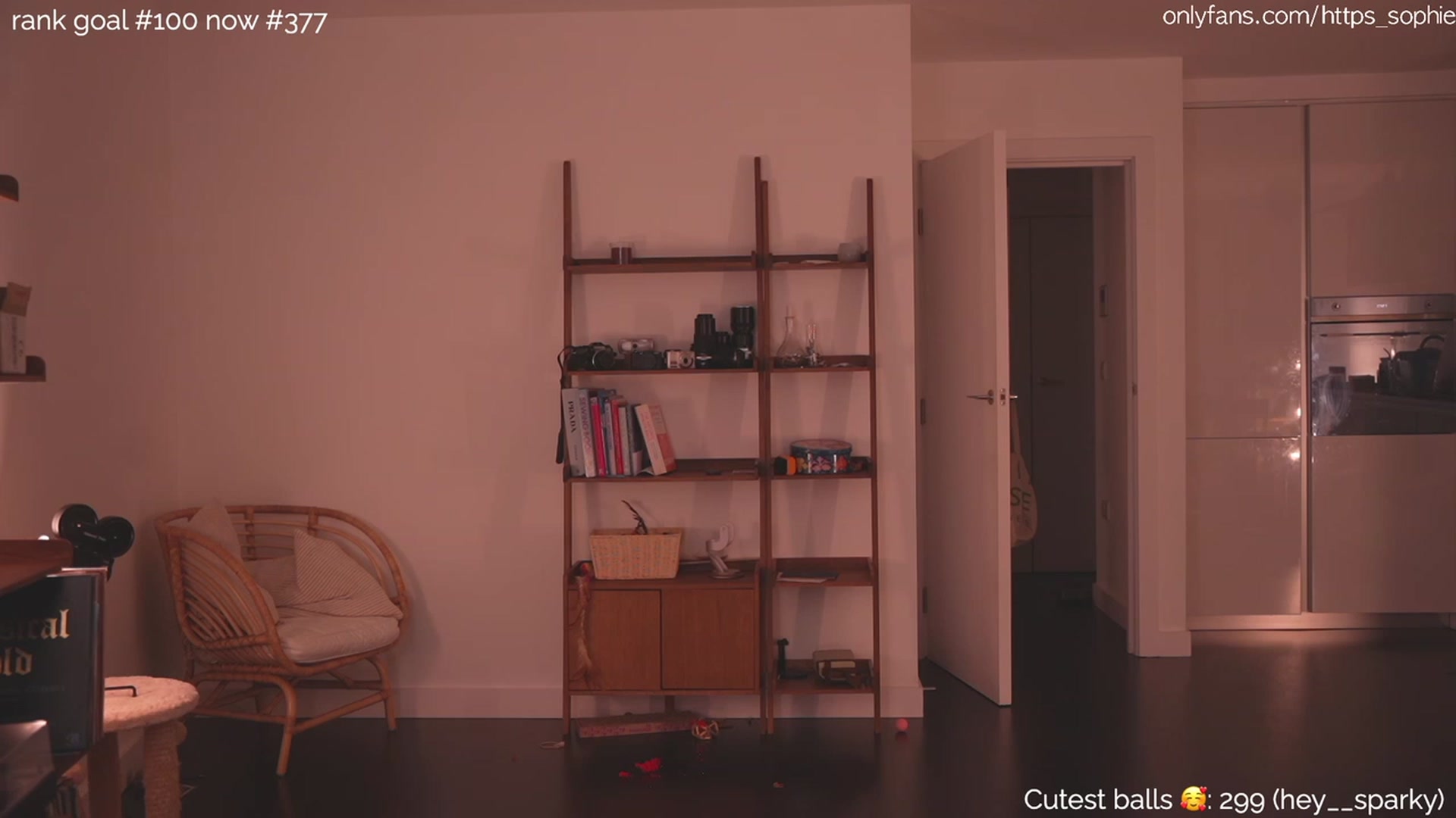 Gallery image thumbnail from https_sophie's myfreecams stream on, 12/15/2023, 02:26 image 10 of 20