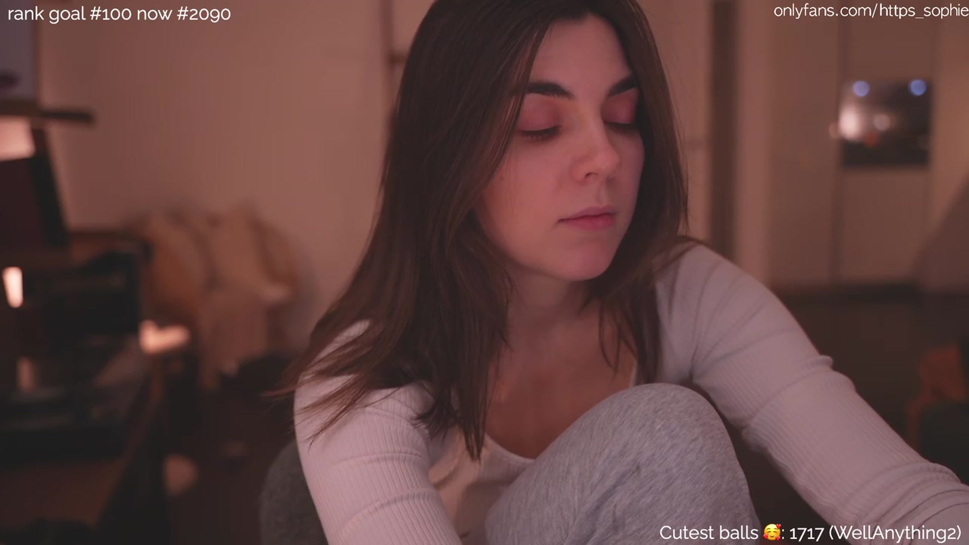 Gallery image thumbnail from https_sophie's myfreecams stream on, 01/12/2024, 03:49 image 13 of 20