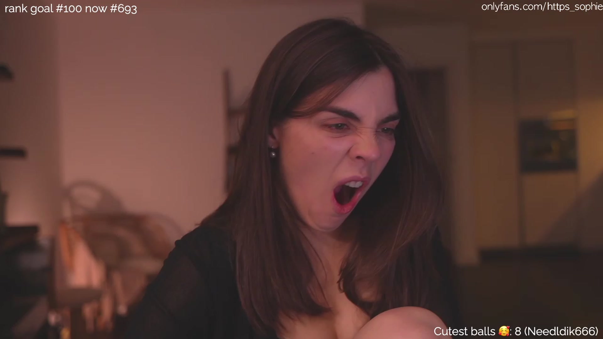 Gallery image thumbnail from https_sophie's myfreecams stream on, 03/08/2024, 23:36 image 6 of 20