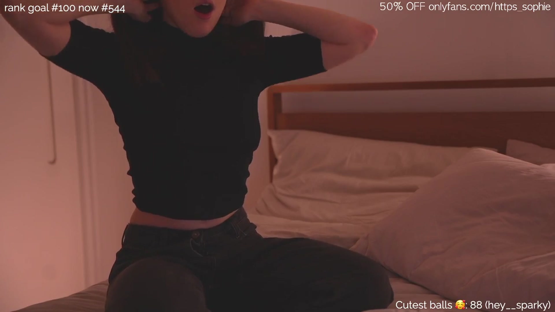 Gallery image thumbnail from https_sophie's myfreecams stream on, 03/22/2024, 24:23 image 9 of 20