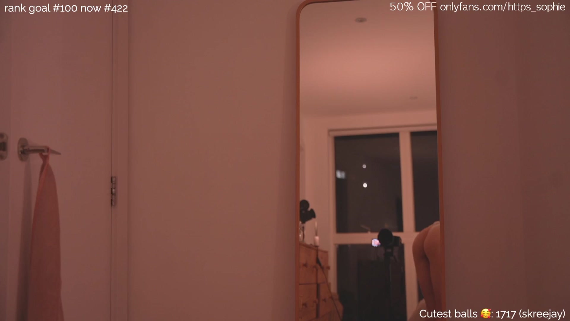 Gallery image thumbnail from https_sophie's myfreecams stream on, 03/24/2024, 05:53 image 14 of 20
