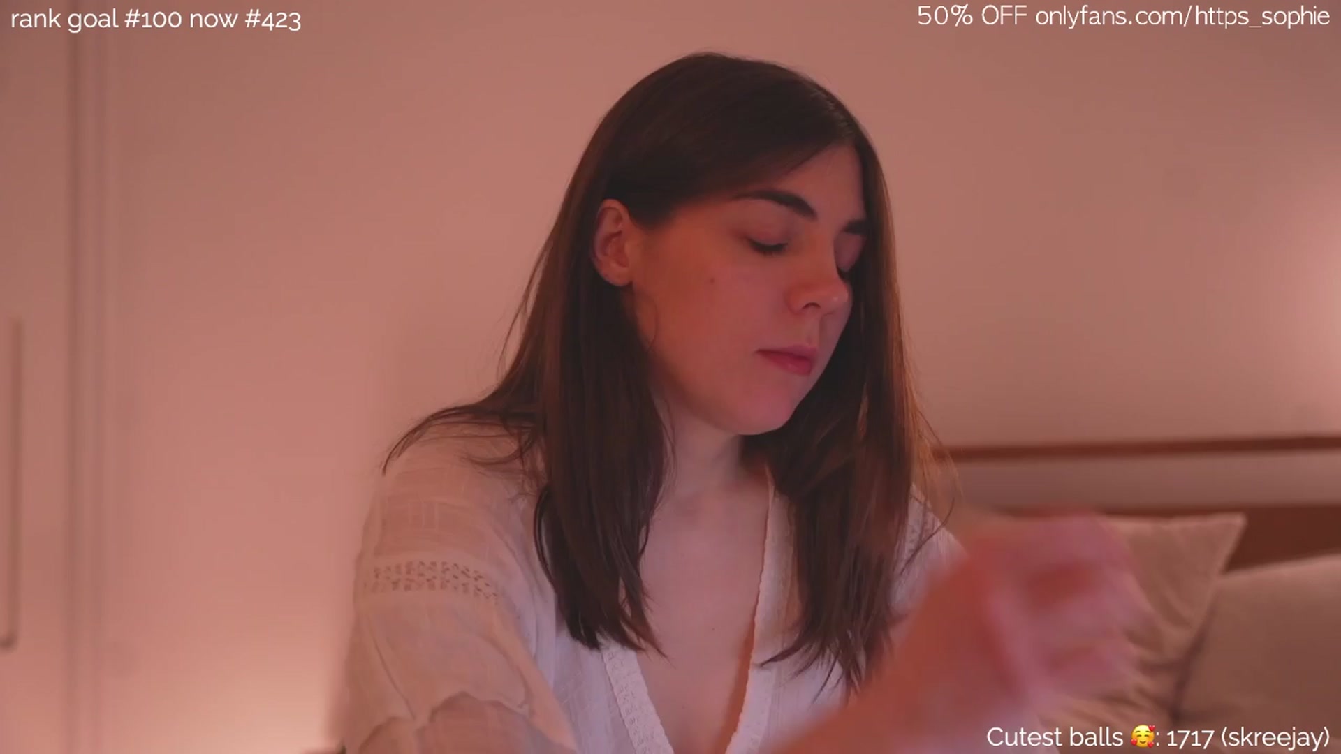 Gallery image thumbnail from https_sophie's myfreecams stream on, 03/24/2024, 05:53 image 16 of 20