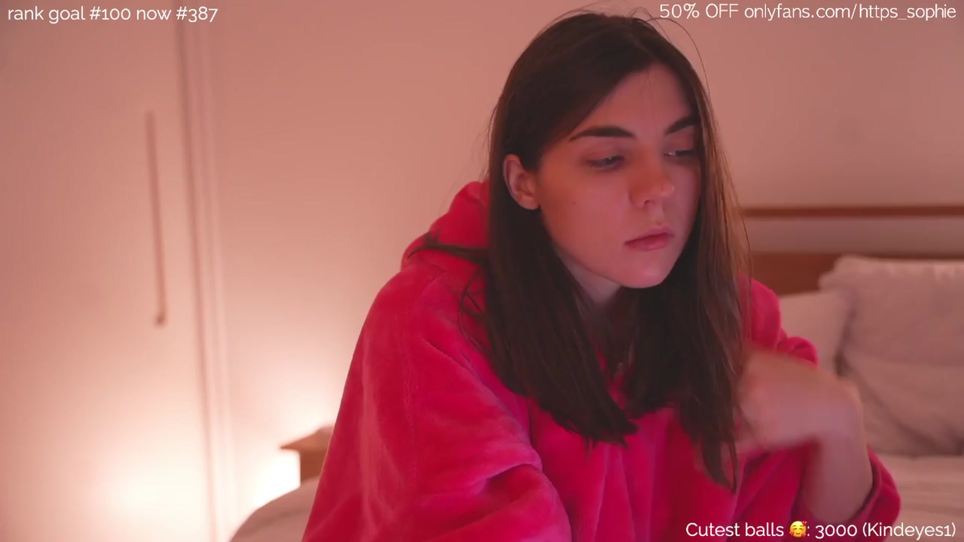 Gallery image thumbnail from https_sophie's myfreecams stream on, 03/28/2024, 03:57 image 9 of 20