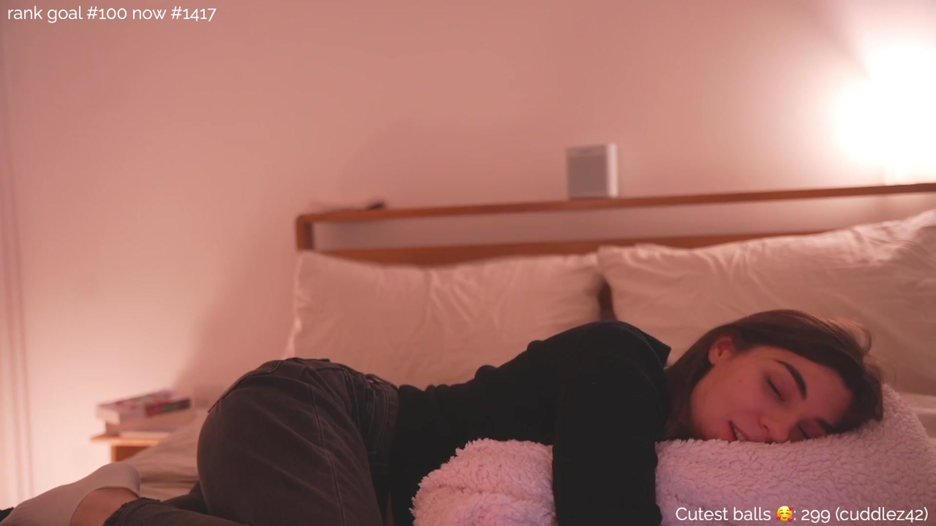 Gallery image thumbnail from https_sophie's myfreecams stream on, 04/10/2024, 01:19 image 10 of 20