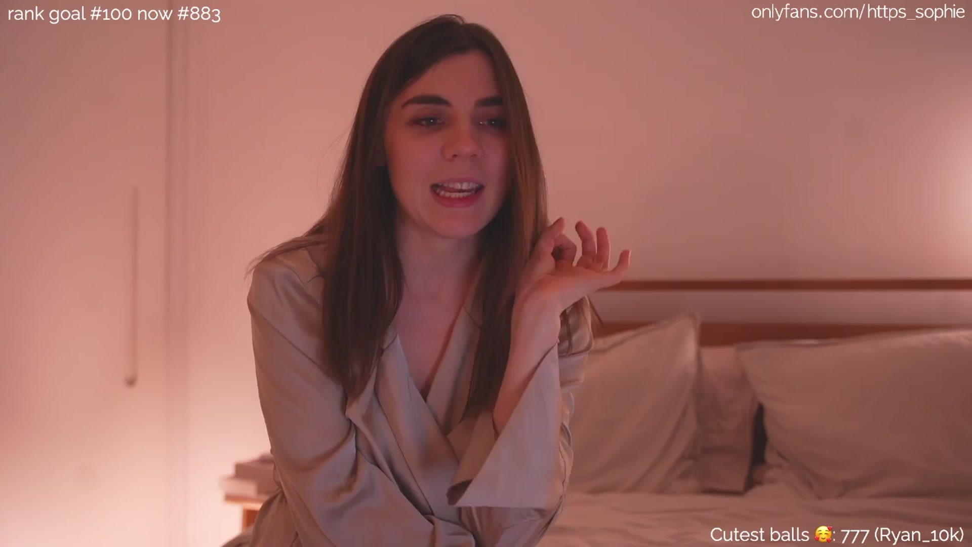 Gallery image thumbnail from https_sophie's myfreecams stream on, 04/14/2024, 24:00 image 13 of 20
