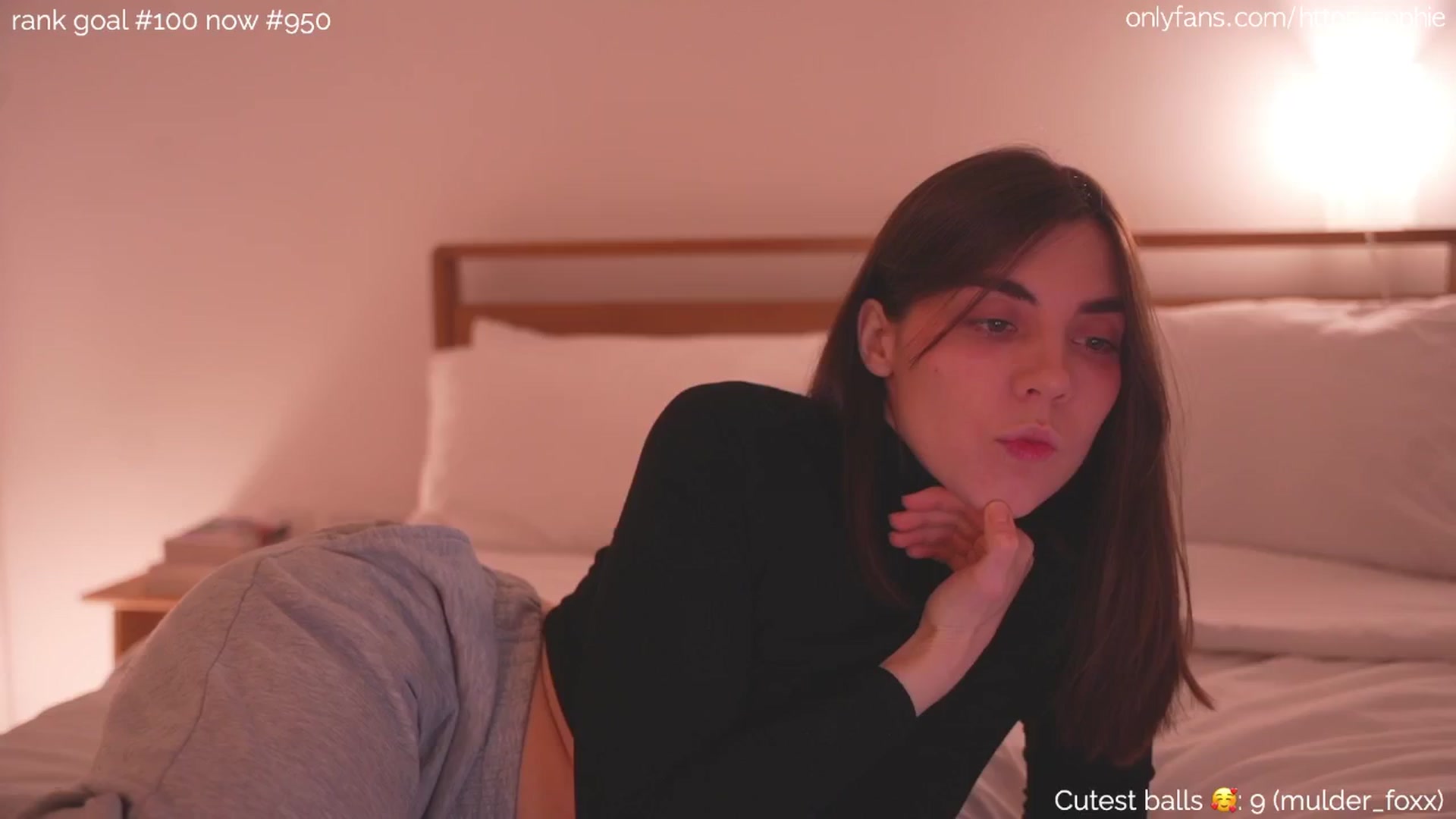 Gallery image thumbnail from https_sophie's myfreecams stream on, 04/21/2024, 23:14 image 8 of 20