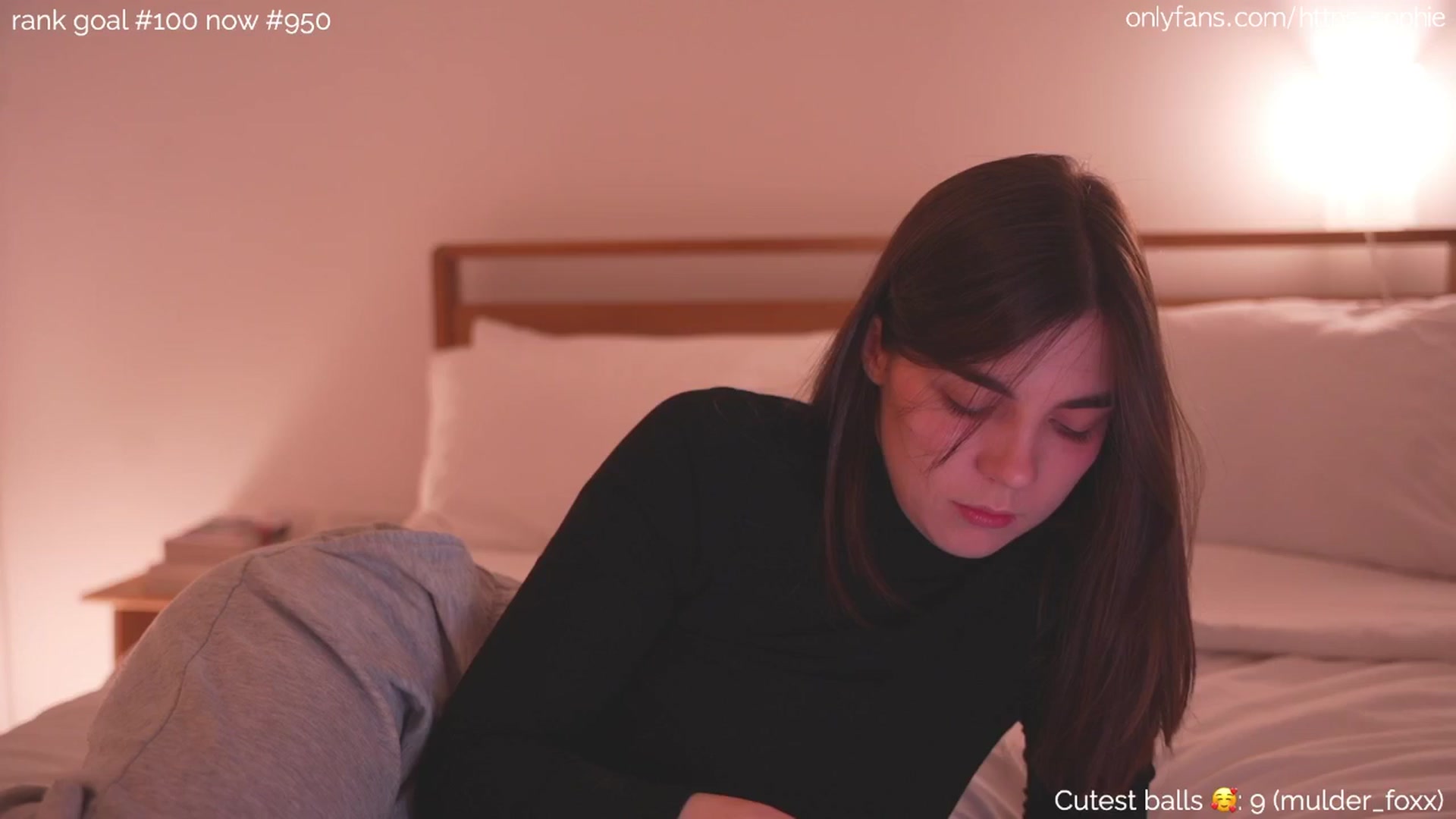 Gallery image thumbnail from https_sophie's myfreecams stream on, 04/21/2024, 23:14 image 7 of 20