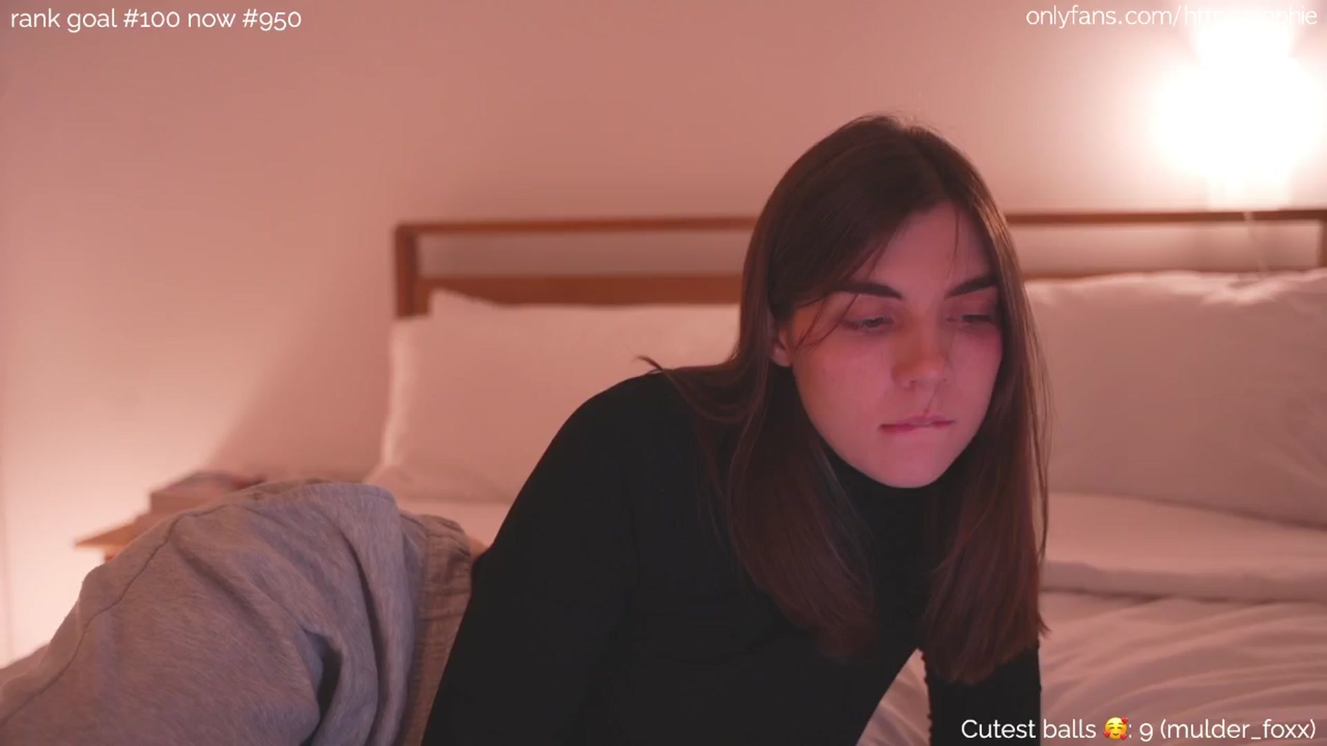 Gallery image thumbnail from https_sophie's myfreecams stream on, 04/21/2024, 23:14 image 1 of 20