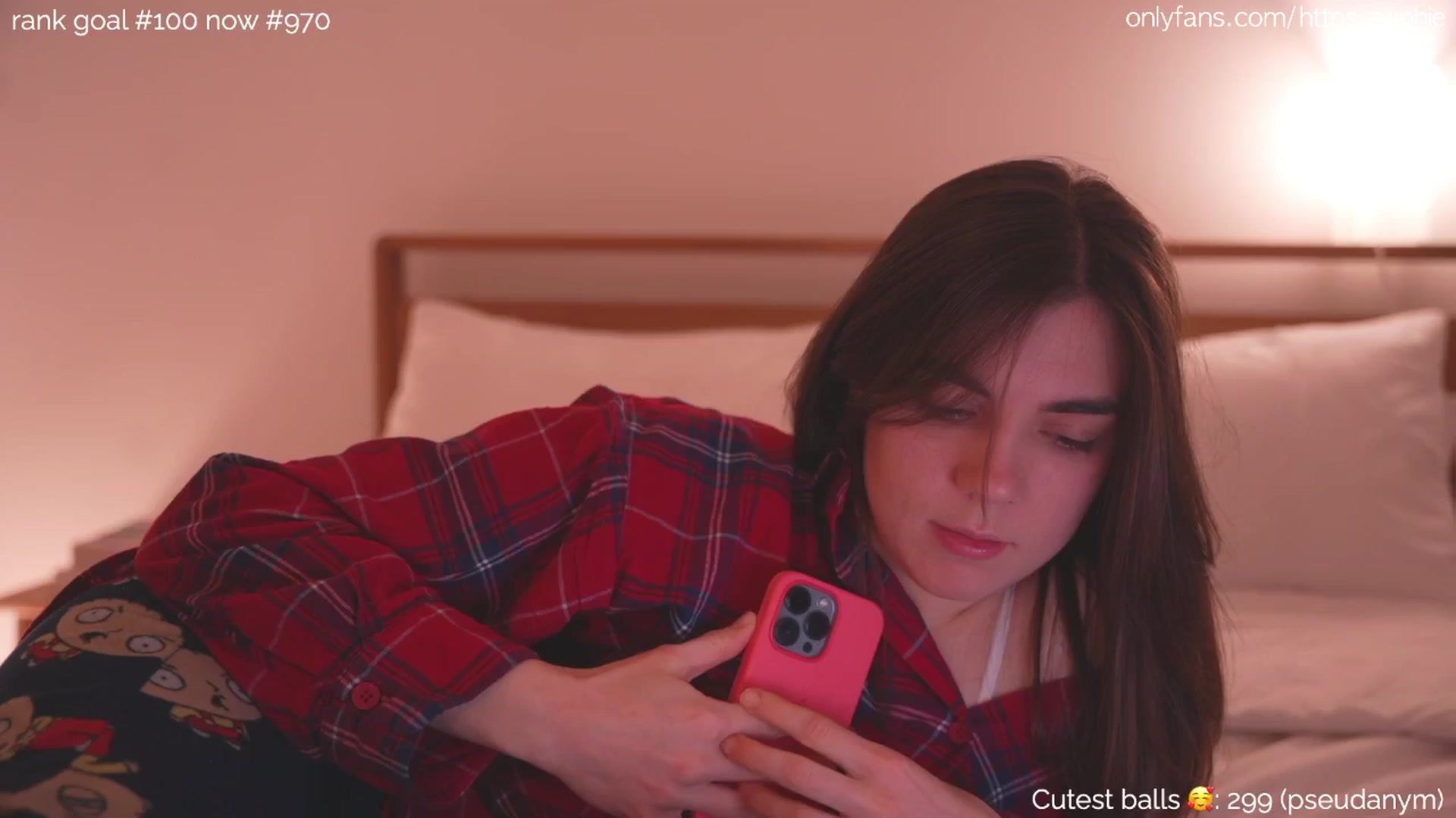 Gallery image thumbnail from https_sophie's myfreecams stream on, 04/22/2024, 23:41 image 2 of 20