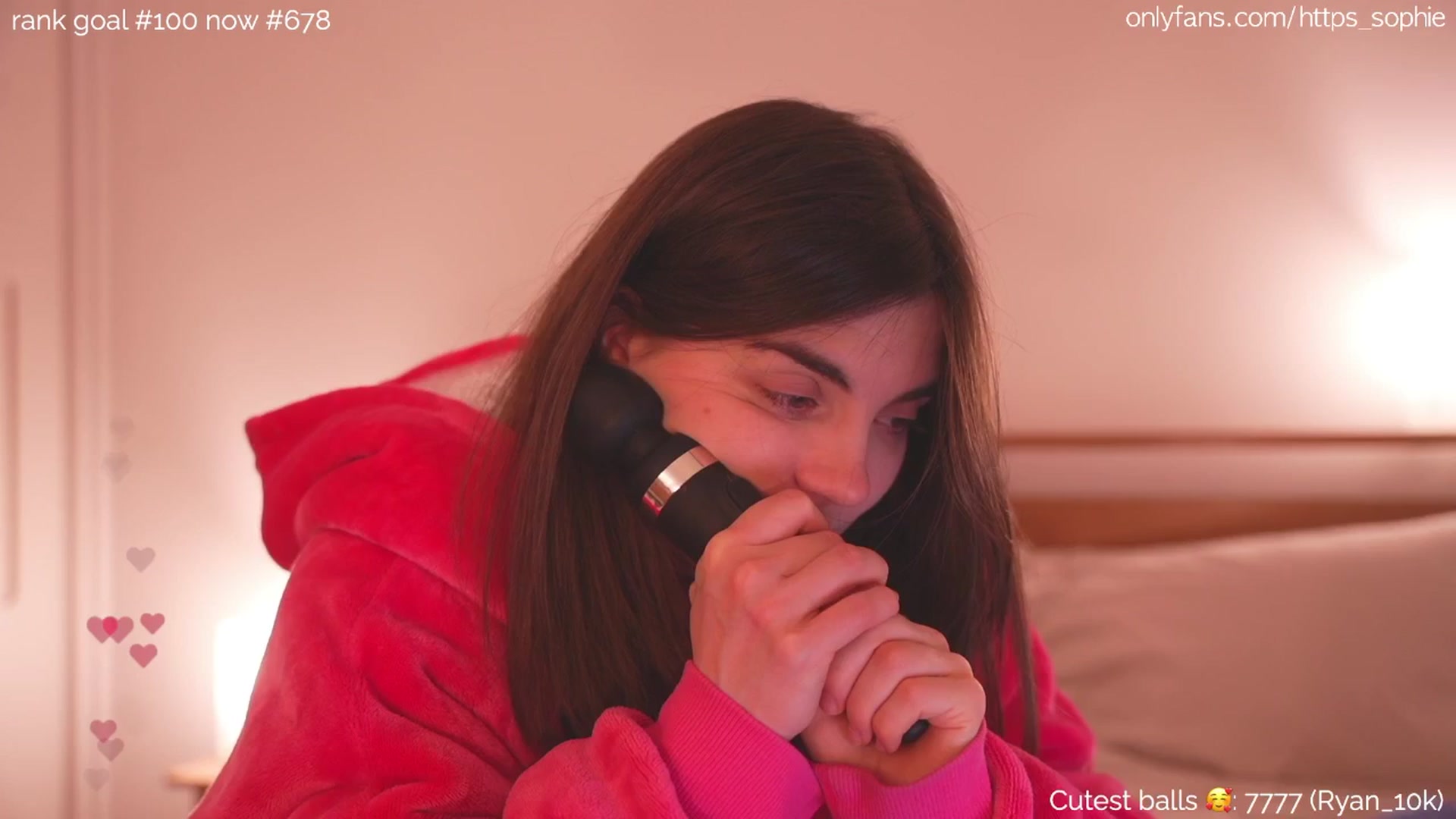 Gallery image thumbnail from https_sophie's myfreecams stream on, 04/28/2024, 03:04 image 19 of 20